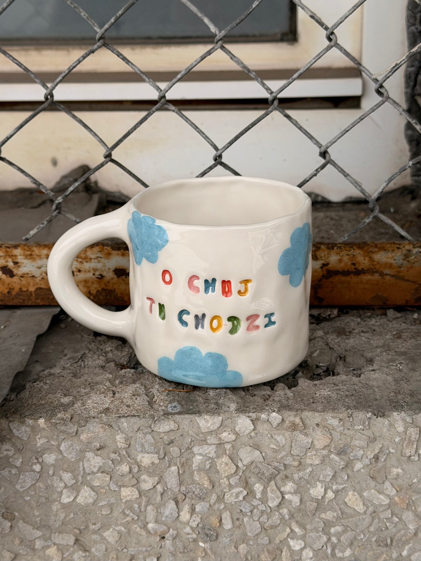 Kubek L "o chuj tu chodzi"
