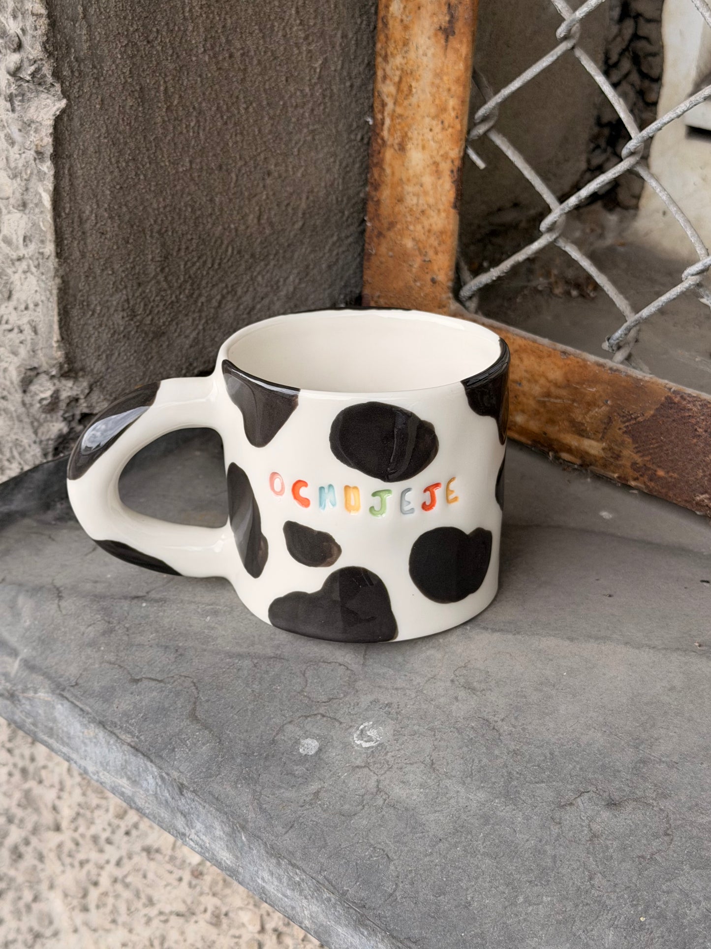 Kubek M "ochujeje"
