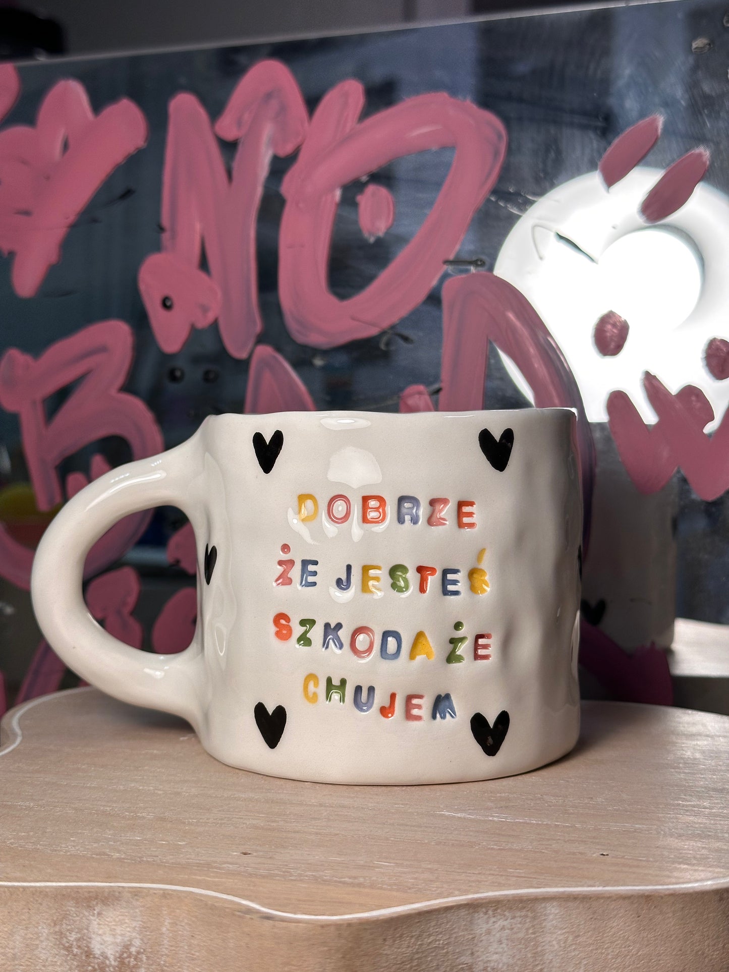 Kubek L "dobrze że jesteś szkoda że chujem"