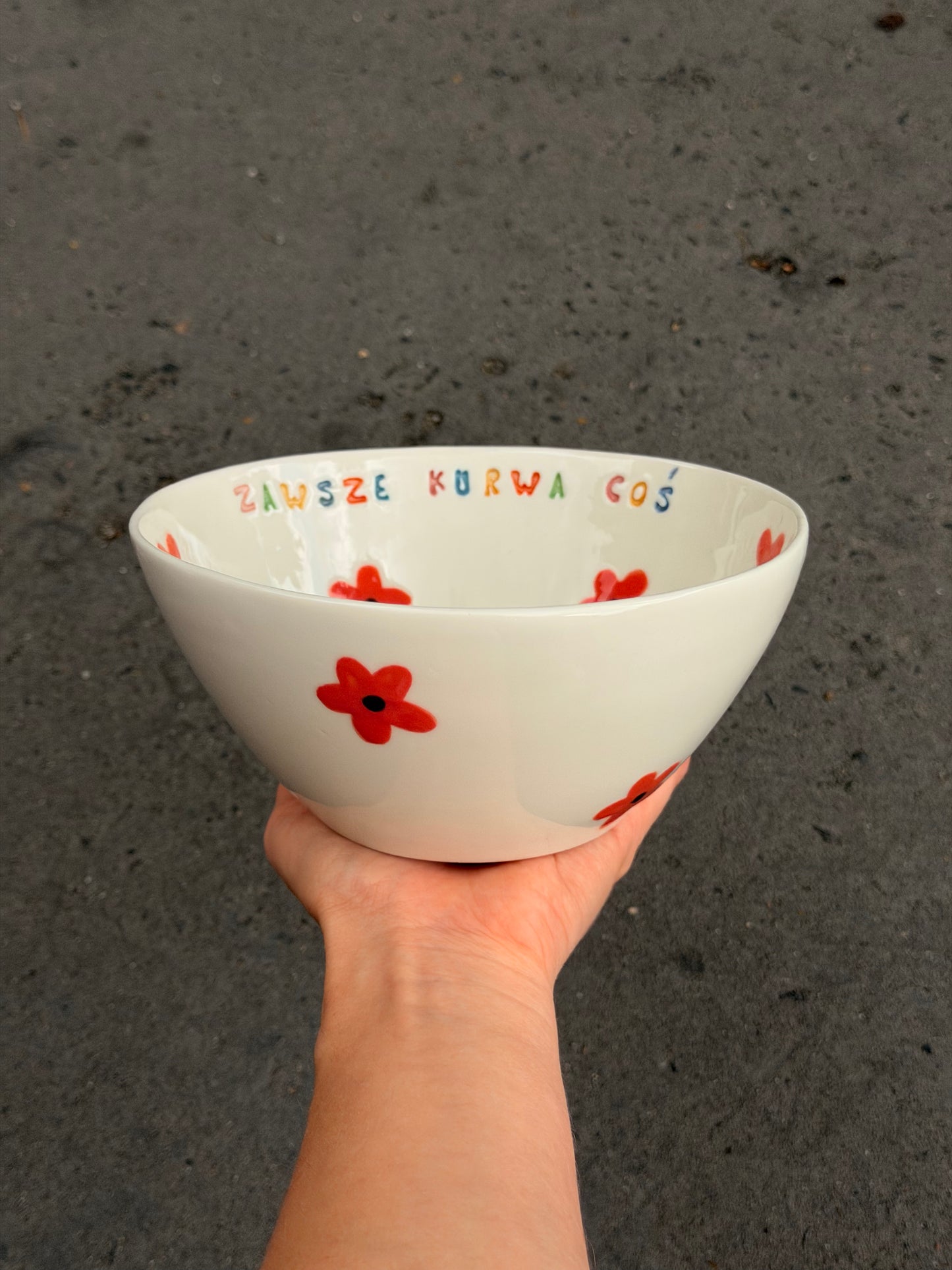 Miska duża zawsze kurwa coś