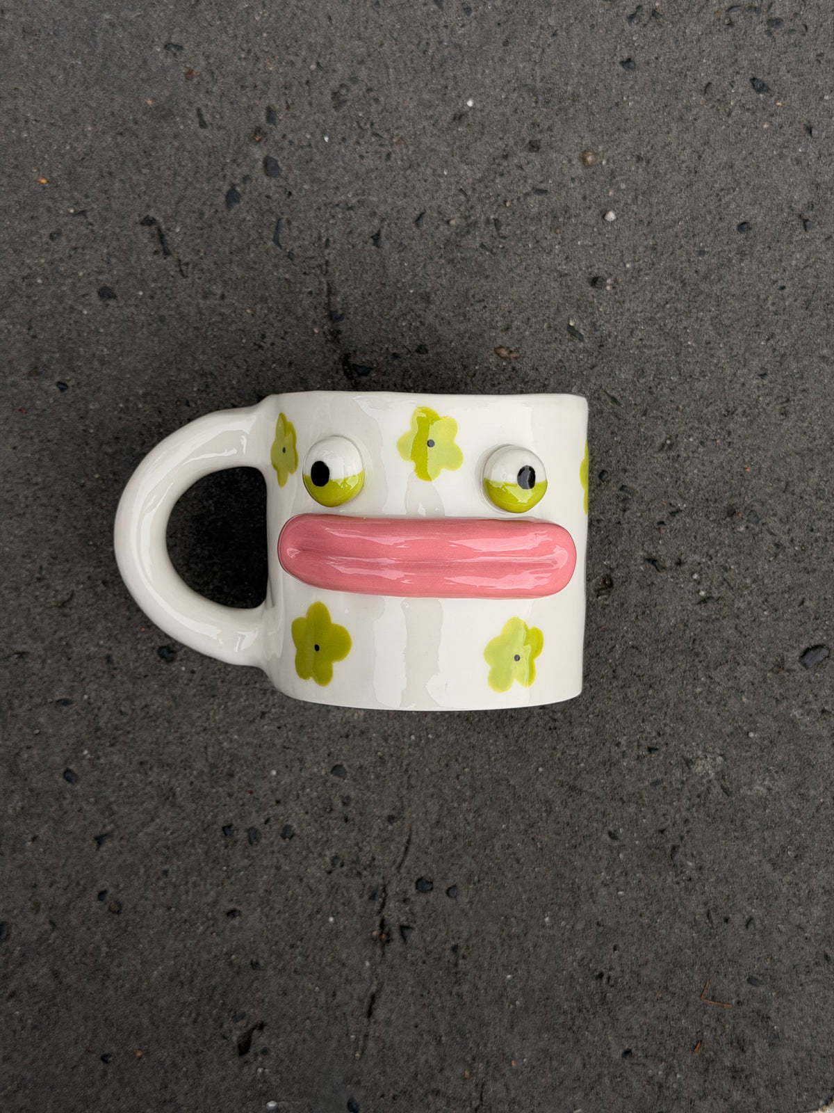 Kubek M "buźka"