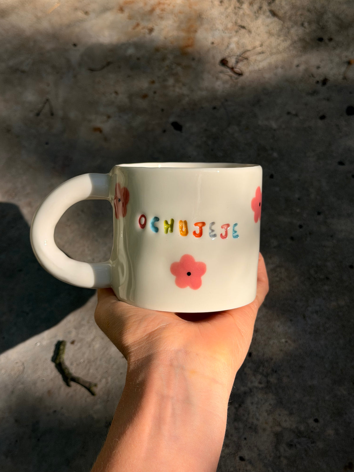 Kubek M "ochujeje"
