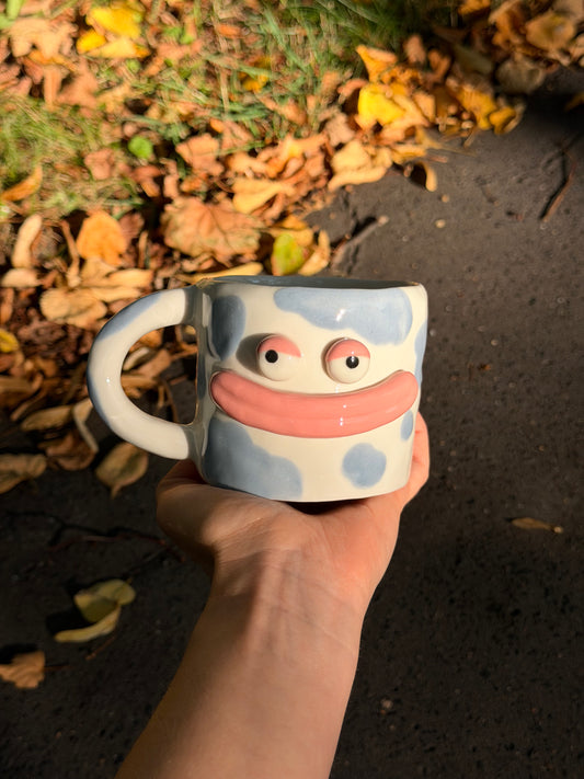 Kubek L "buźka z pupką"