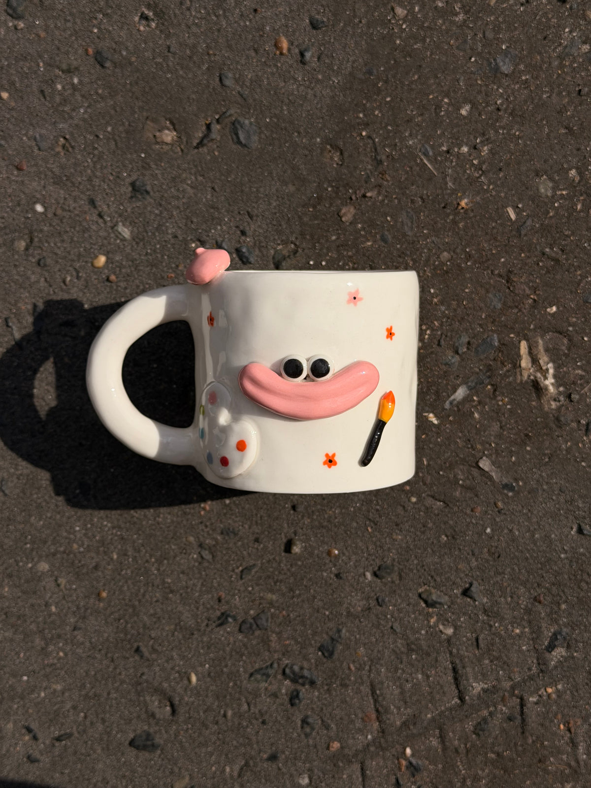 Kubek M "buźka artysta"