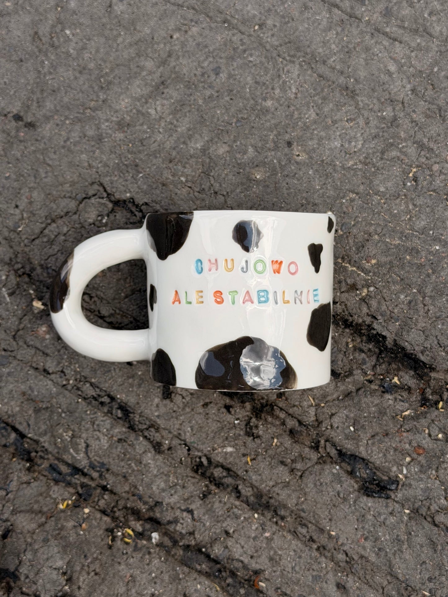 Kubek M "chujowo ale stabilnie"