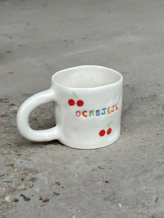 Kubek M "ochujeje"