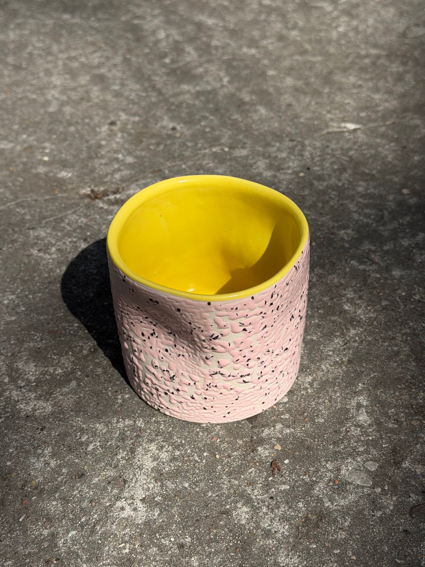 Kubek ceramiczny bez ucha LIMITED
